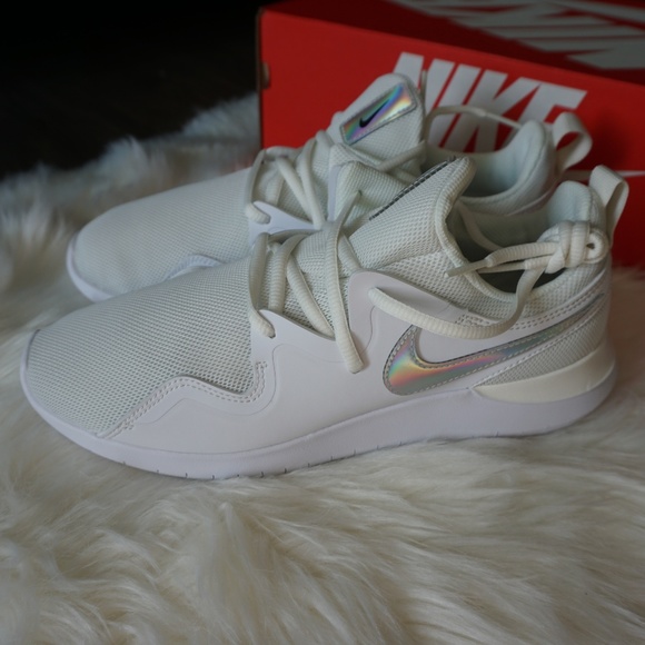 Nike Tessen running shoes white NWB training - Picture 6 of 7